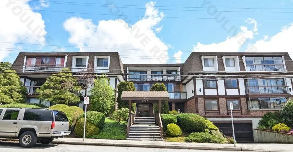 Martinview Manor at 1444 Martin Street in White Rock, BC